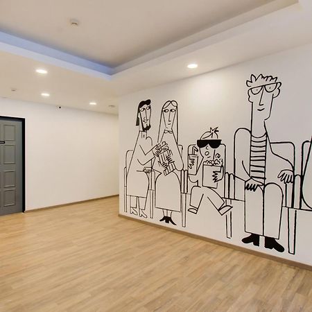 Super Townhouse G Silver Hotels Near Us Biometric 첸나이 외부 사진